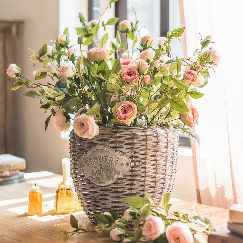 Rustic Bloom — Florals, Vases & Baskets