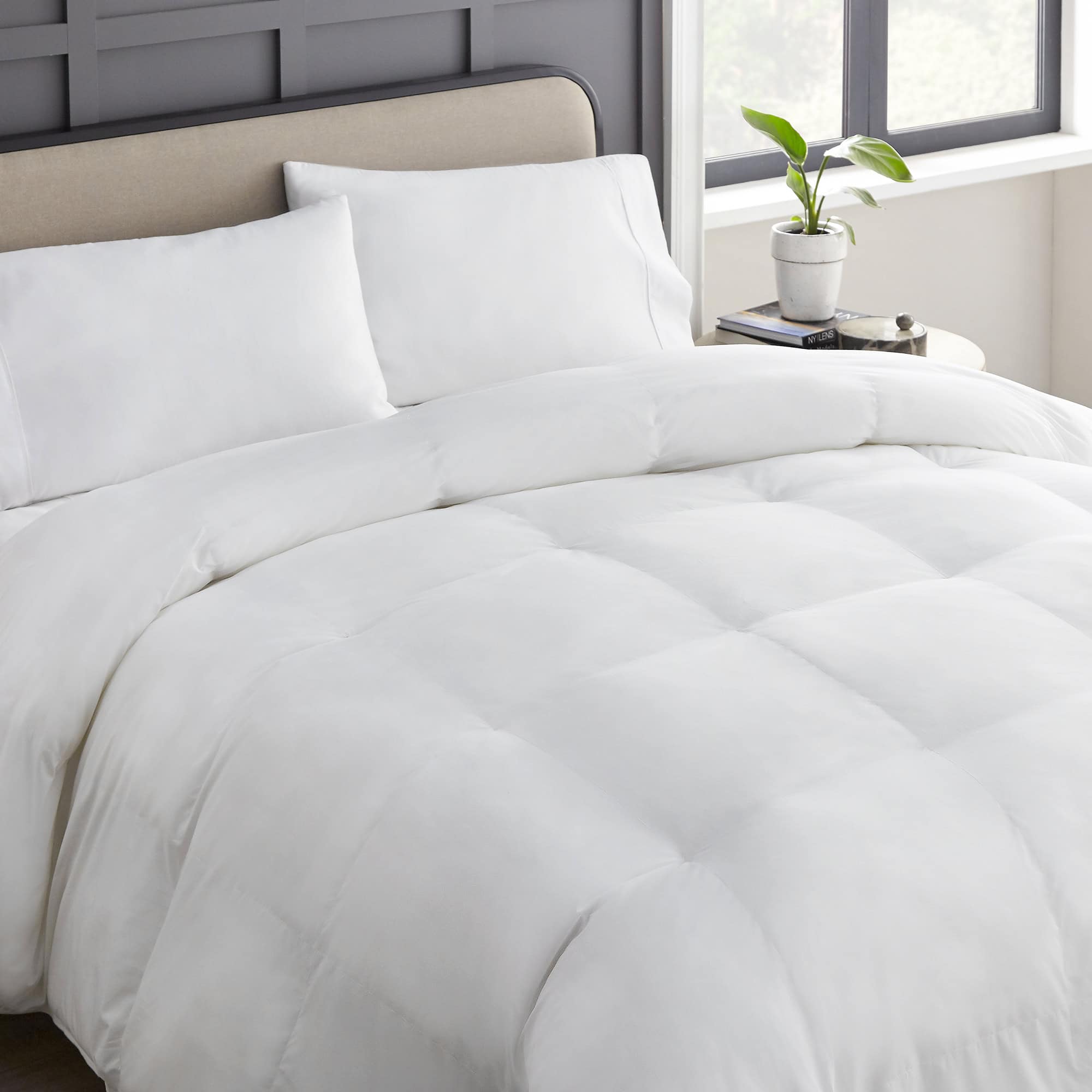 Down Alternative Micro Fiber Filled Comforter gots & fairtrade certified with nature-inspired artwork - product view 2