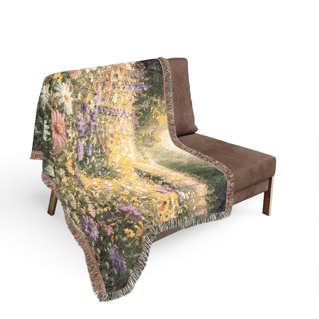 Mountain Meadow Woven Blanket | Scenic Nature Landscape Throw