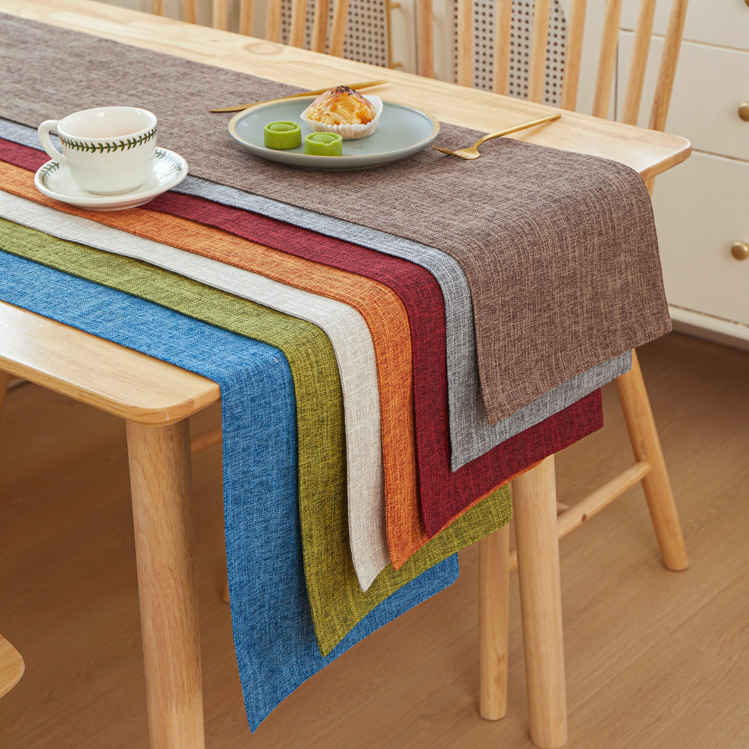 Table Cloth Flat Edges Size 12"w X 71" L ftr with nature-inspired artwork