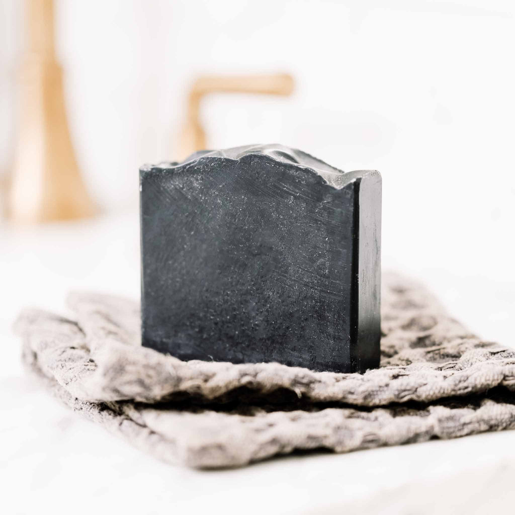 Acne Skin Kit uncategorized / needs cleanup with nature-inspired artwork - product view 3