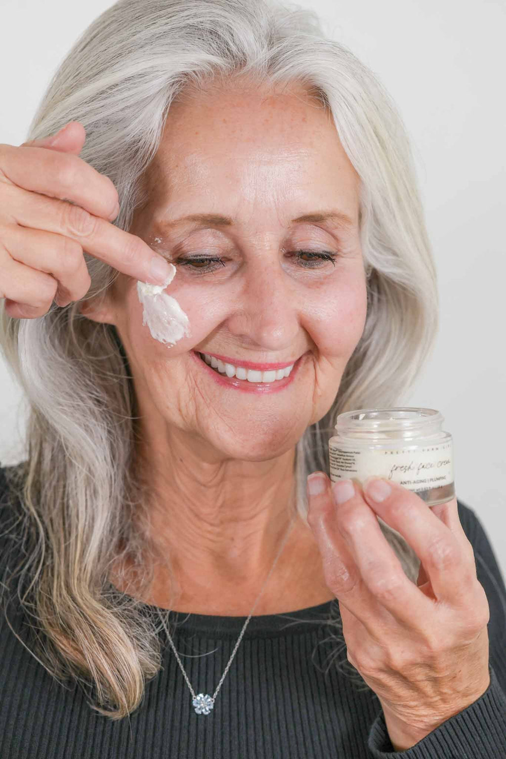 Fresh Face Cream Anti face cream with nature-inspired artwork - product view 4