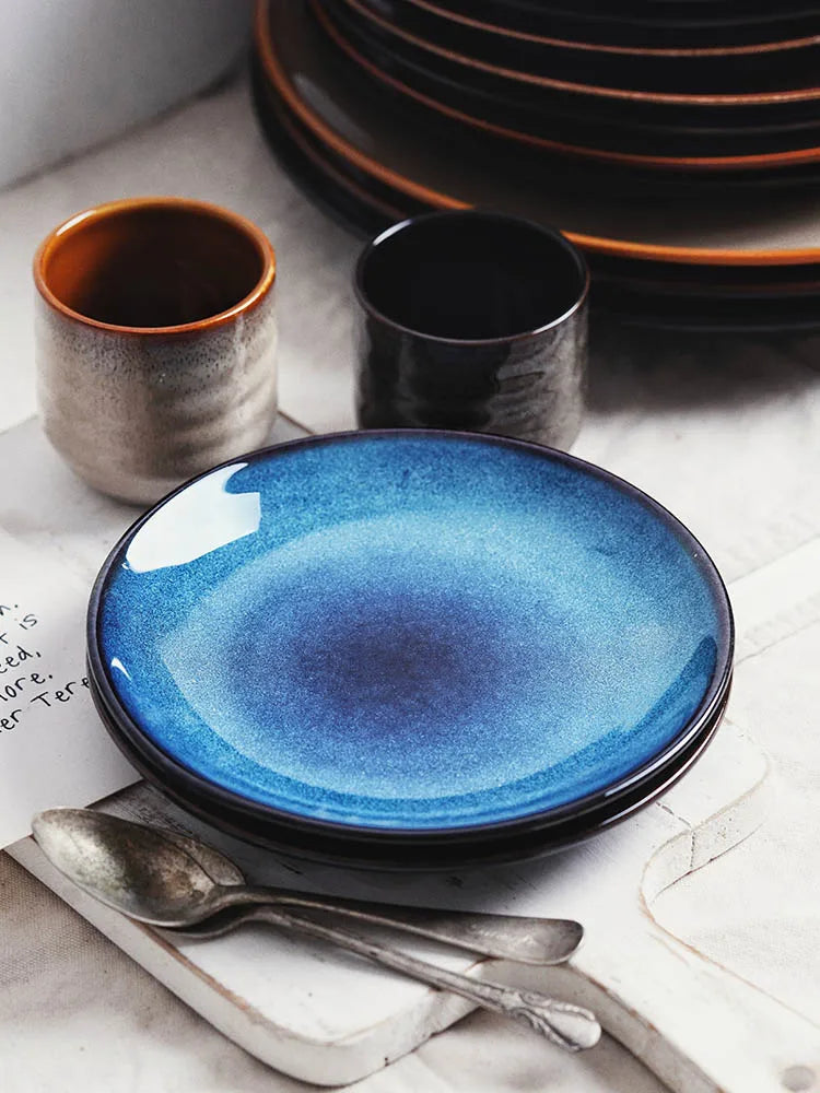 Decorbites™ Round Plate uncategorized / needs cleanup with nature-inspired artwork - product view 5