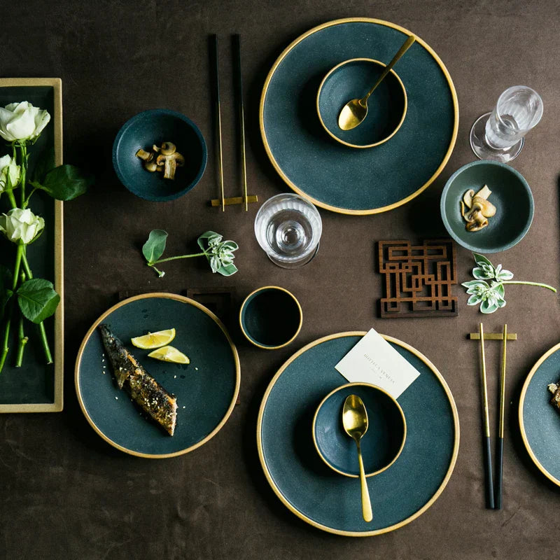 Decorbites™ Dinner Plate uncategorized / needs cleanup with nature-inspired artwork