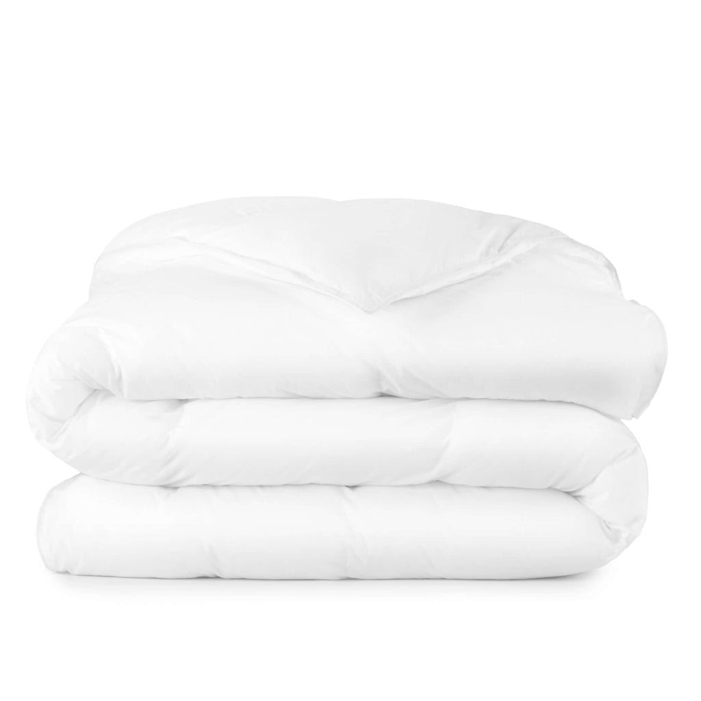 Down Alternative Micro Fiber Filled Comforter gots & fairtrade certified with nature-inspired artwork