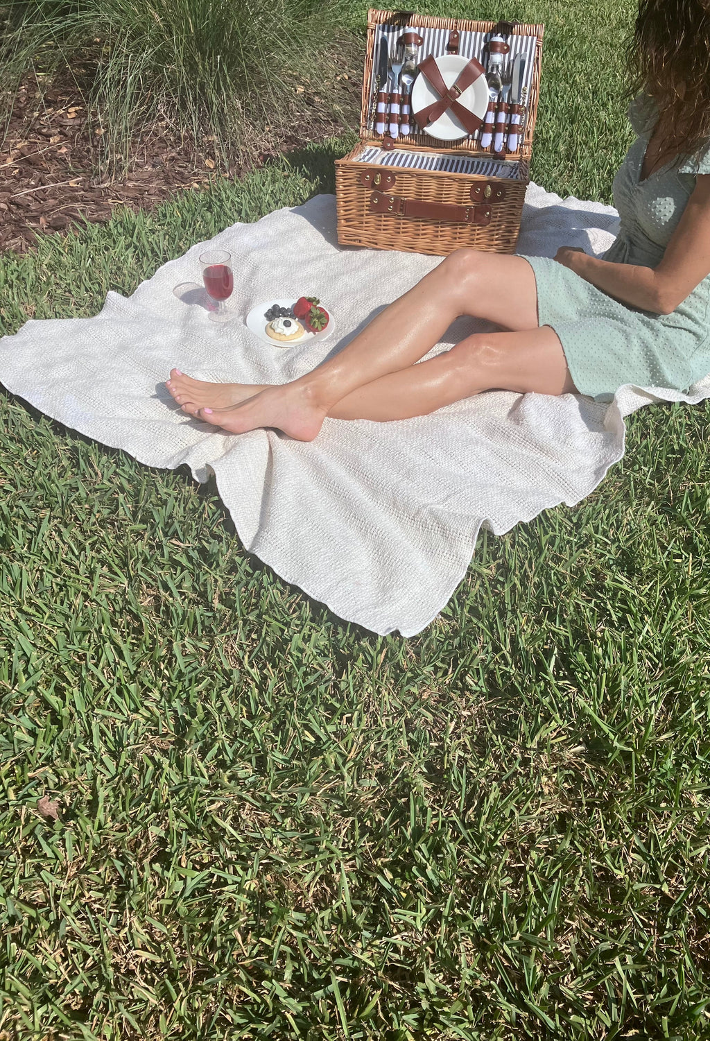 100% Cotton Utility Blanket 60" X 48" home decor with nature-inspired artwork - product view 4