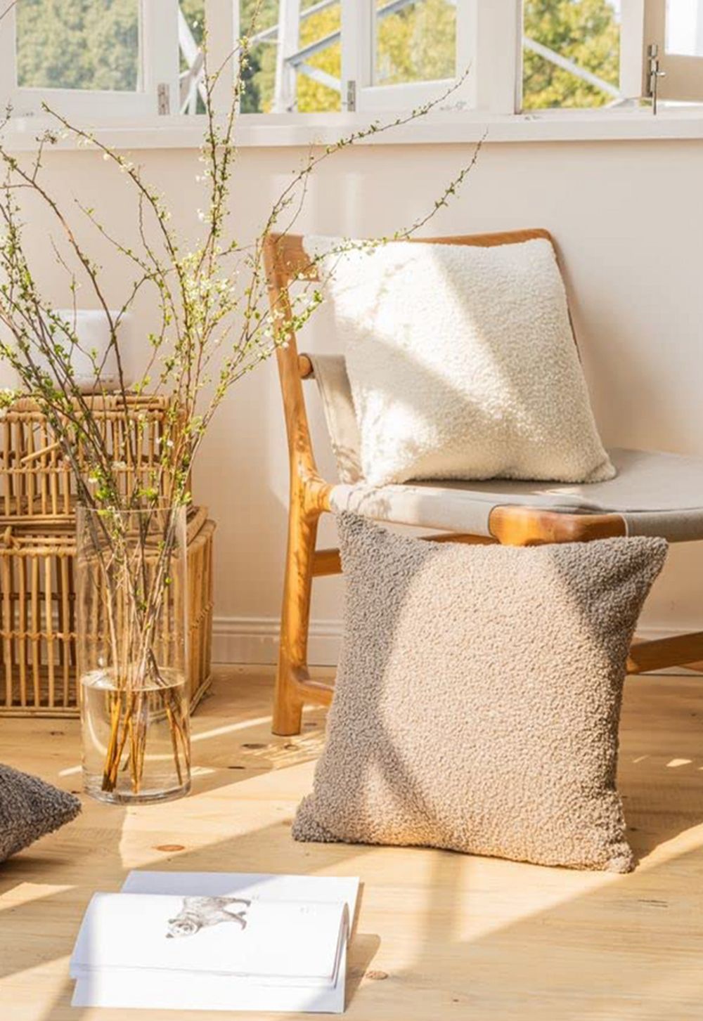 18"x18" Teddy Faux Fluffy Solid Color Full Set of Throw Pillow (with pillow cover with nature-inspired artwork - product view 4