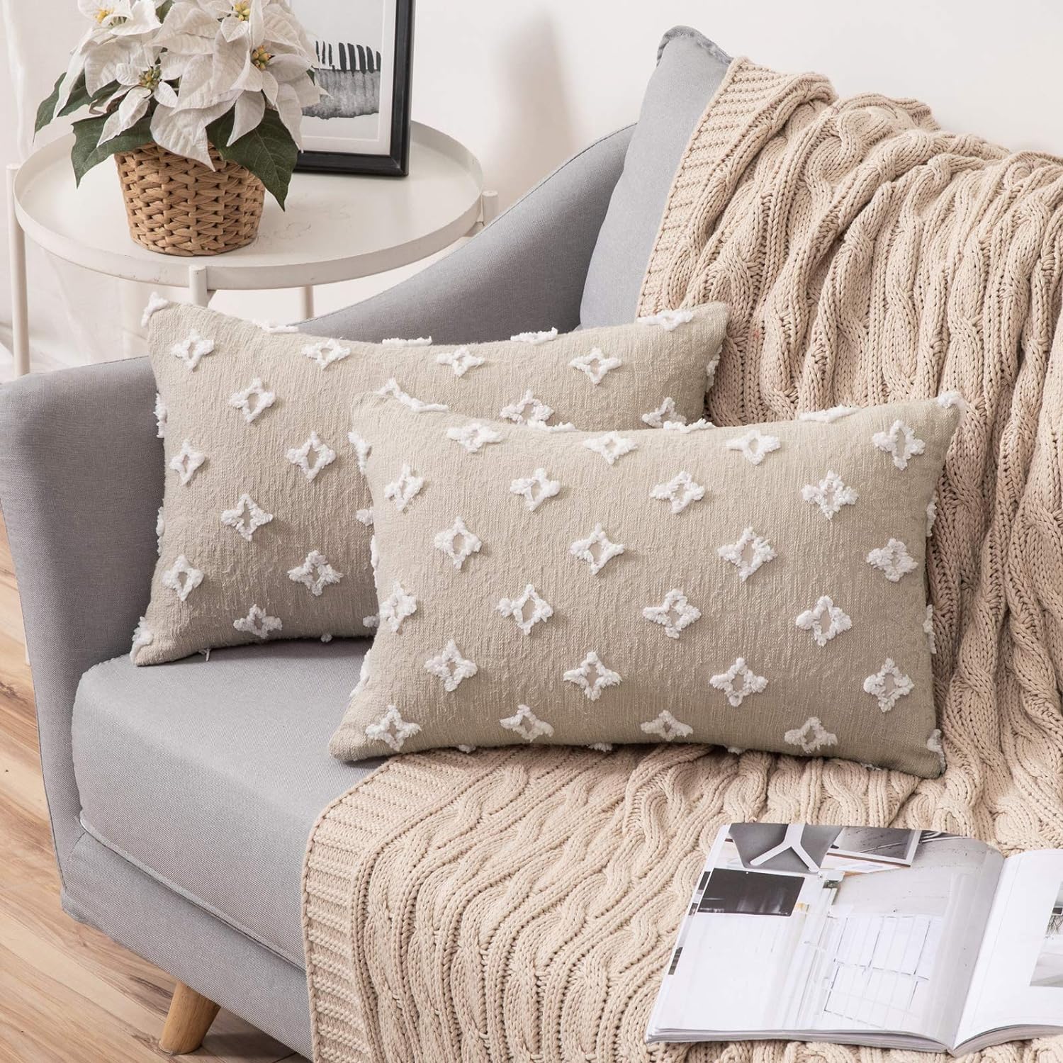 12''x20'' Tufted Floral Lumbar Support 100% Cotton Throw Pillow pillow cover with nature-inspired artwork - product view 3