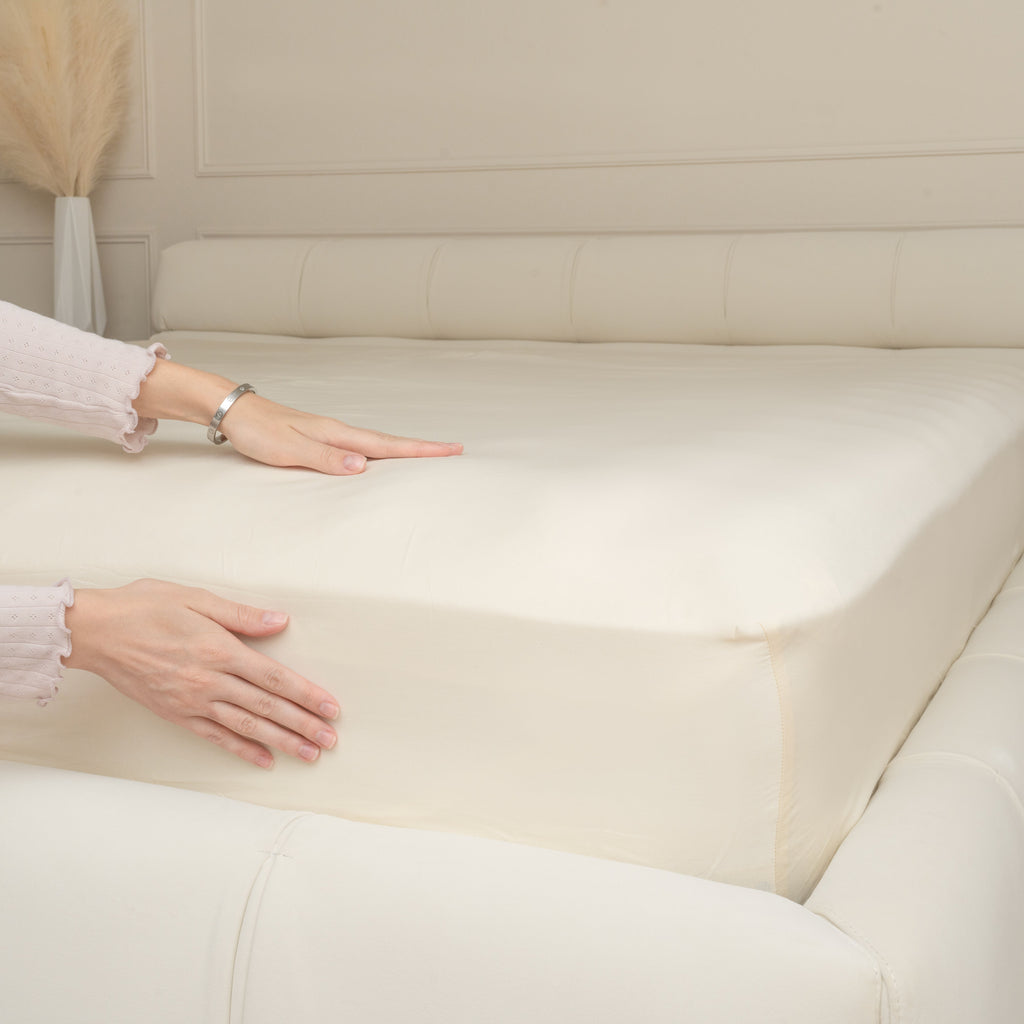 Organic Sateen Fitted Sheet uncategorized / needs cleanup with nature-inspired artwork - product view 6