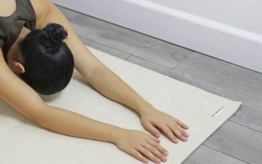 The Yogi yoga mat with nature-inspired artwork - product view 2