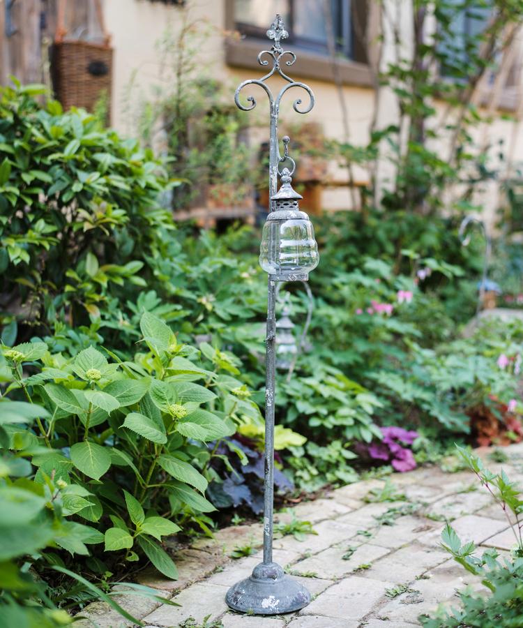 Adjustable Metal Hanging Plant Stand with Single Hook