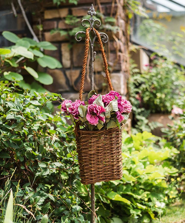 Adjustable Metal Hanging Plant Stand with Single Hook