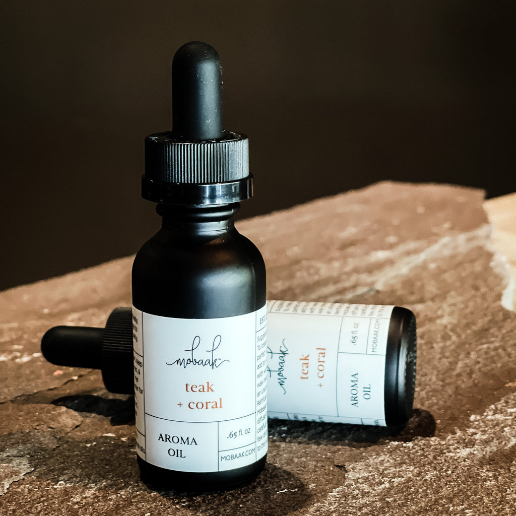 Teak + Coral Aroma Oil aroma oil with nature-inspired artwork - product view 2