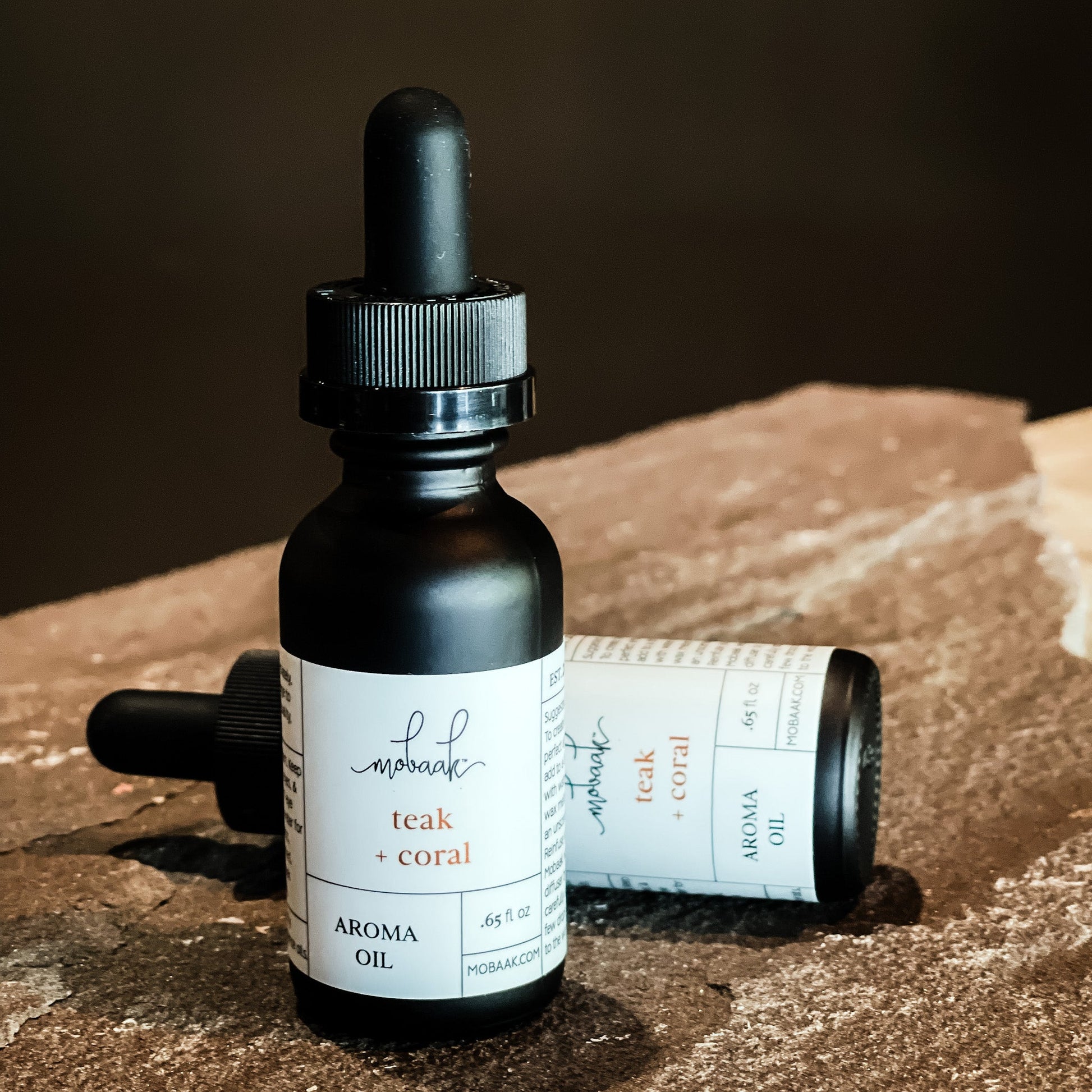 Teak + Coral Aroma Oil aroma oil with nature-inspired artwork - product view 2