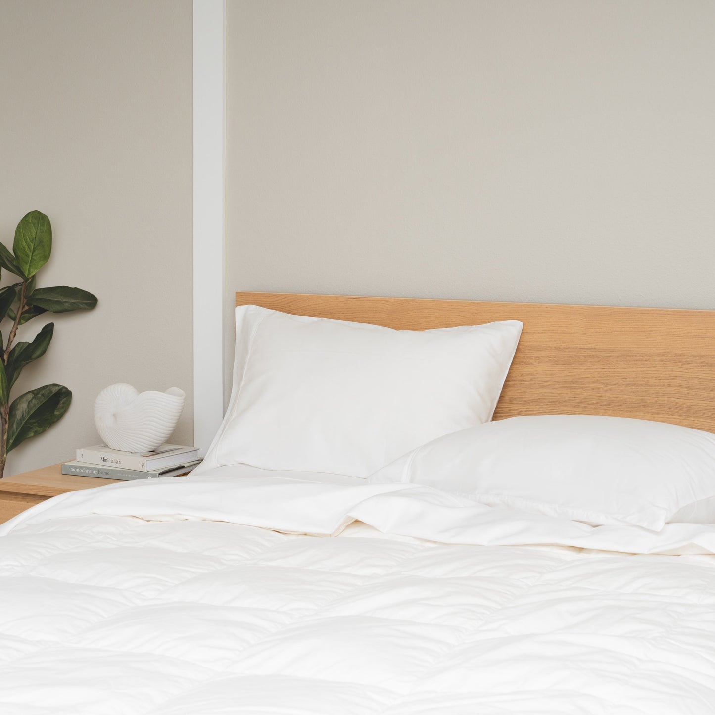 Organic Sateen Bed Sheets Set bed sheets with nature-inspired artwork - product view 2